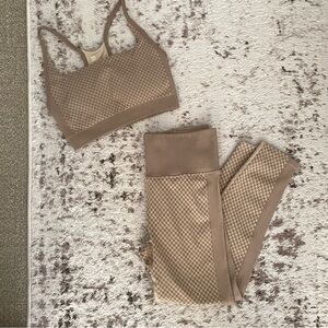 Houndstooth Workout Set